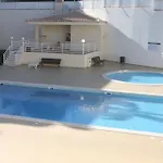 Lovely New W/ Pool *