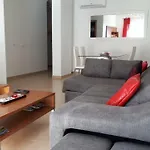 Lovely New W/ Pool Apartman