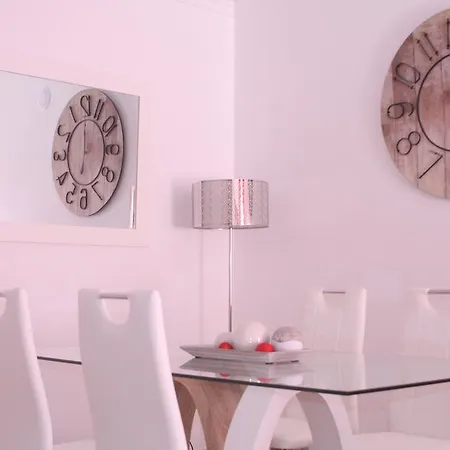 Lovely New W/ Pool Appartamento Albufeira