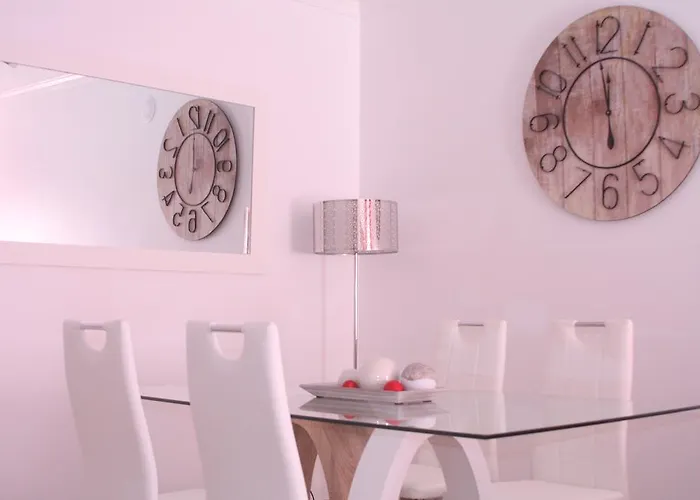Lovely New W/ Pool Apartamento Albufeira