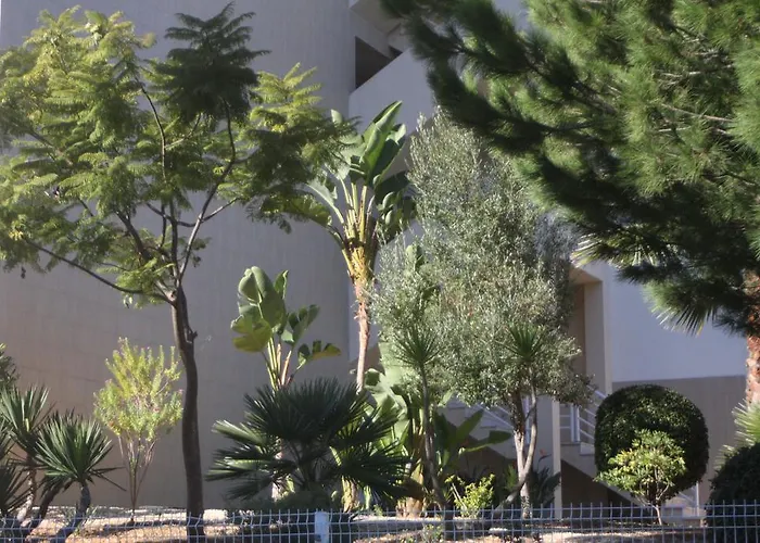 Apartamento Lovely New W/ Pool