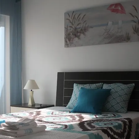 Apartment Lovely New W/ Pool Albufeira