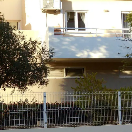 Apartment Lovely New W/ Pool *